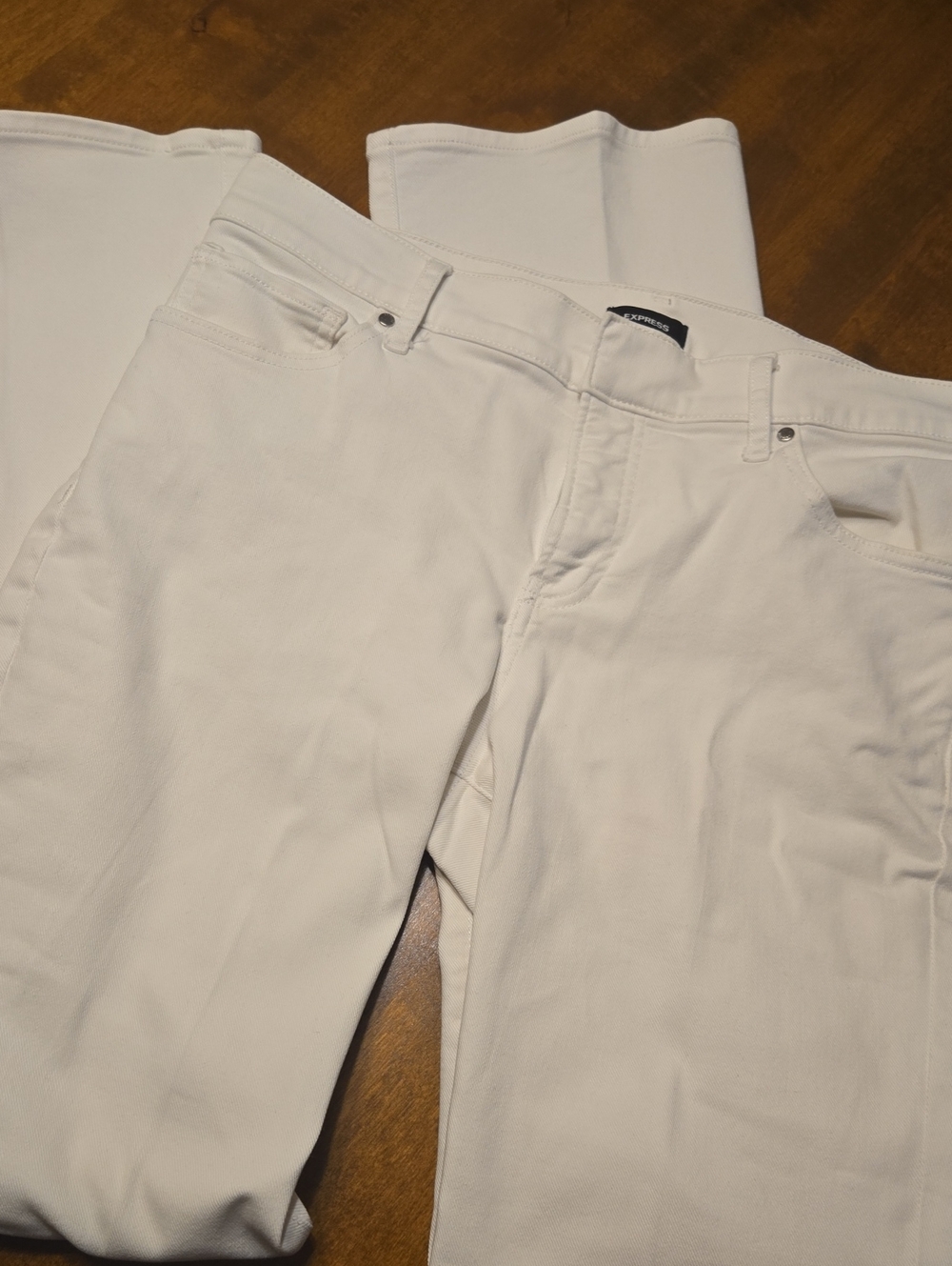 Express Women's White Denim - Picture 2 of 4